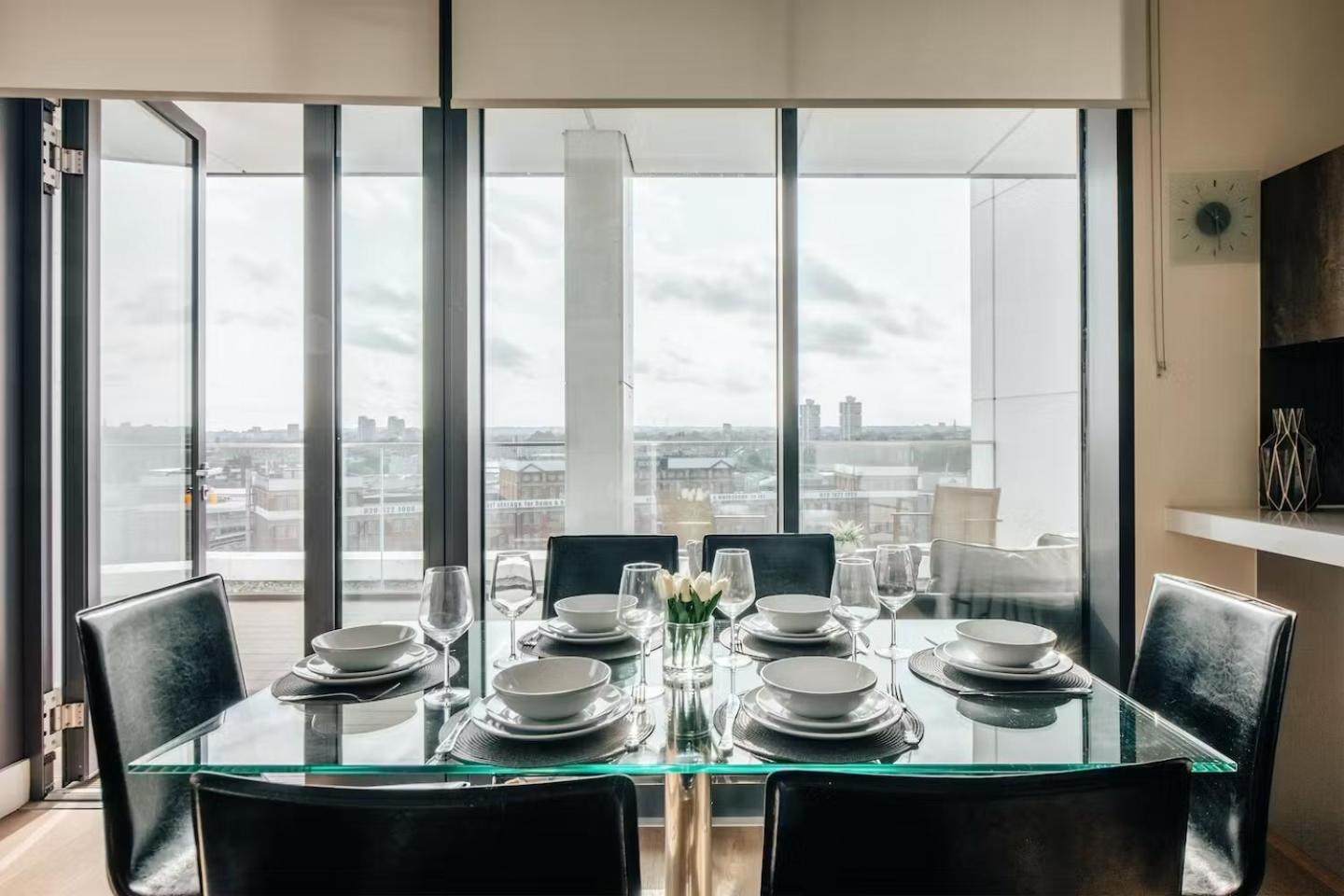 3 Bedroom Penthouse With Private Terrace, Battersea, Nine Elms * London